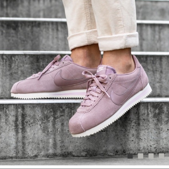 Nike Shoes - NIB Women’s Nike Classic Cortez Suede size 8